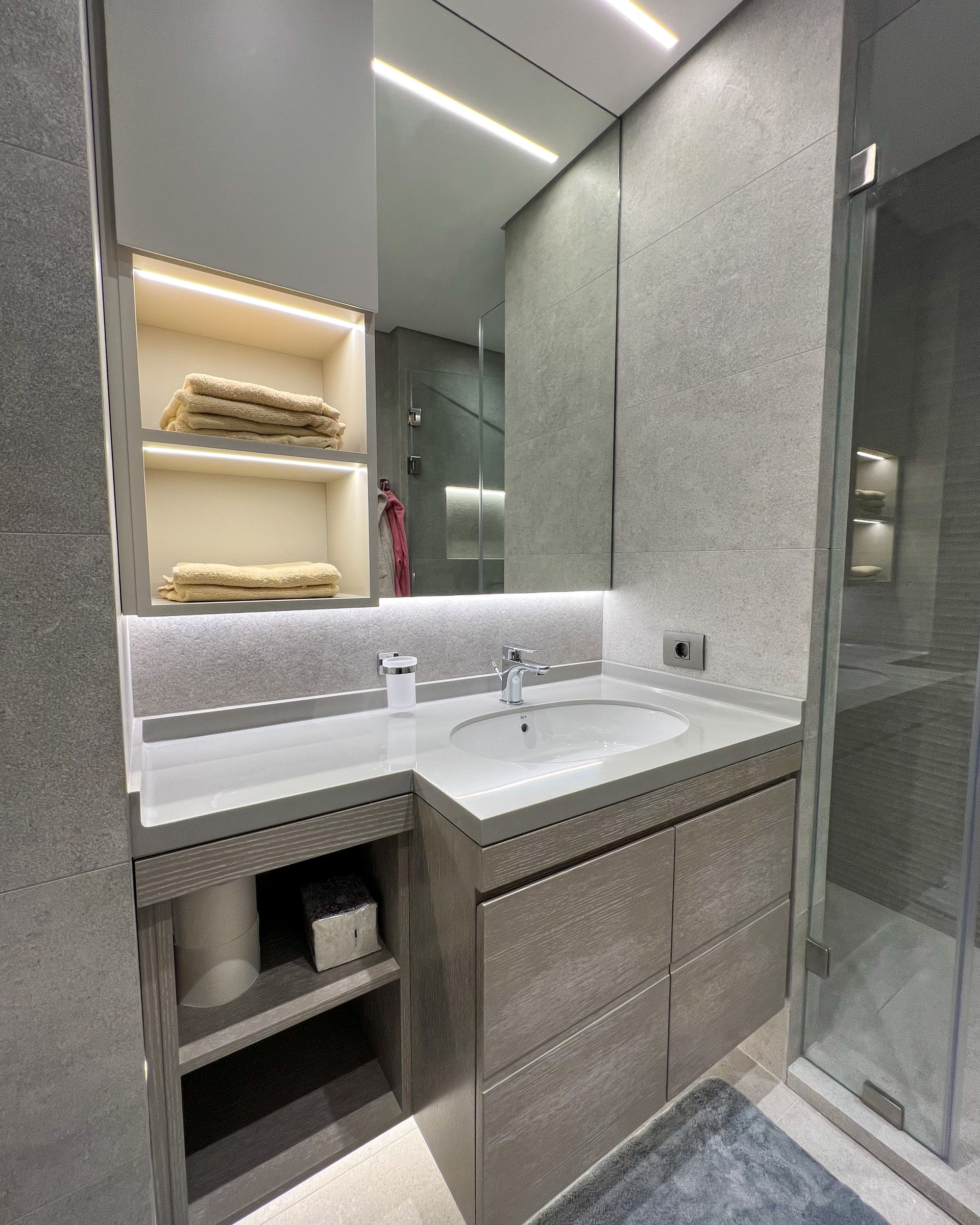 Bathroom interior design 6