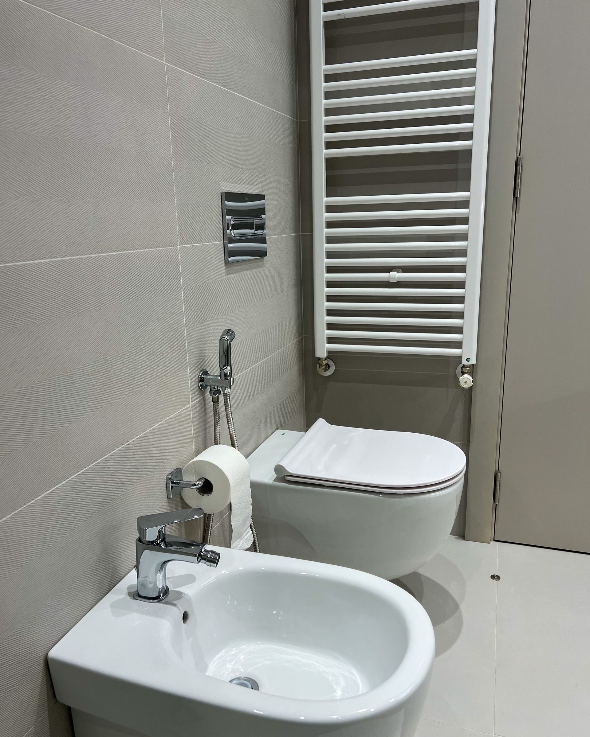 Bathroom interior design 11