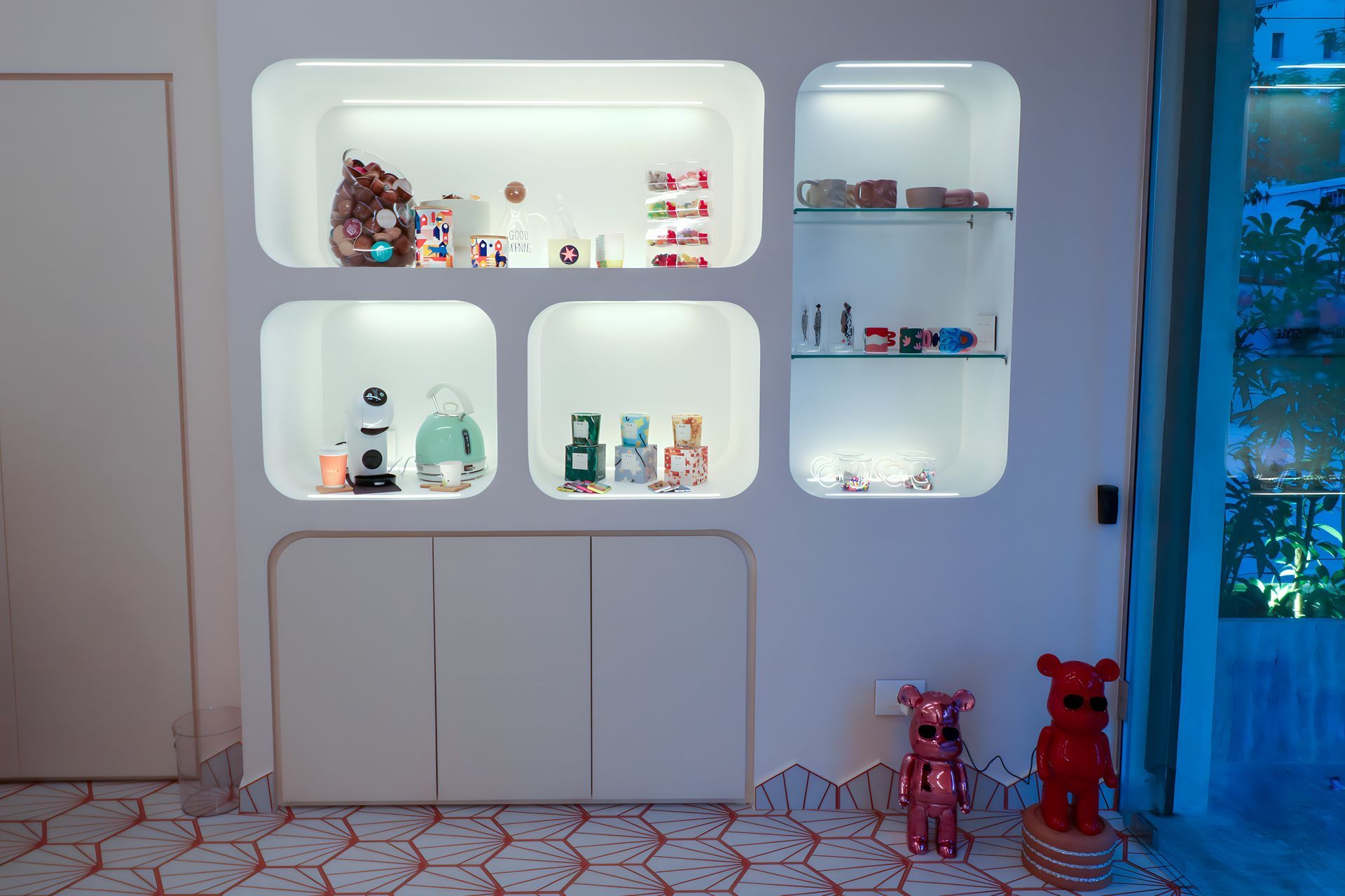 Retail interior design 4