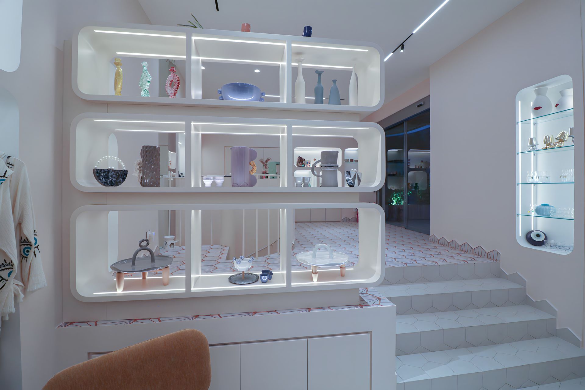 Retail interior design 8