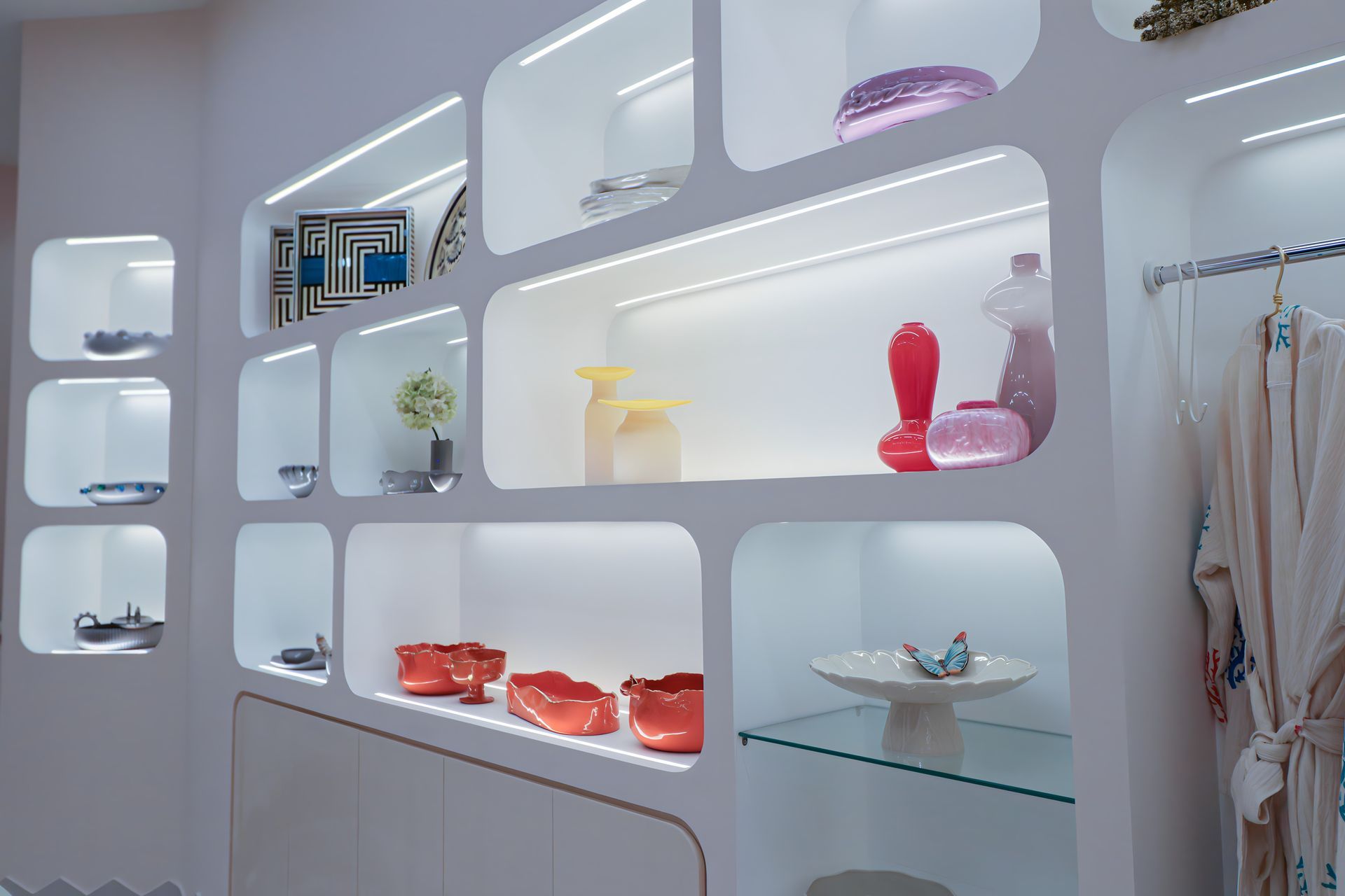Retail interior design 11