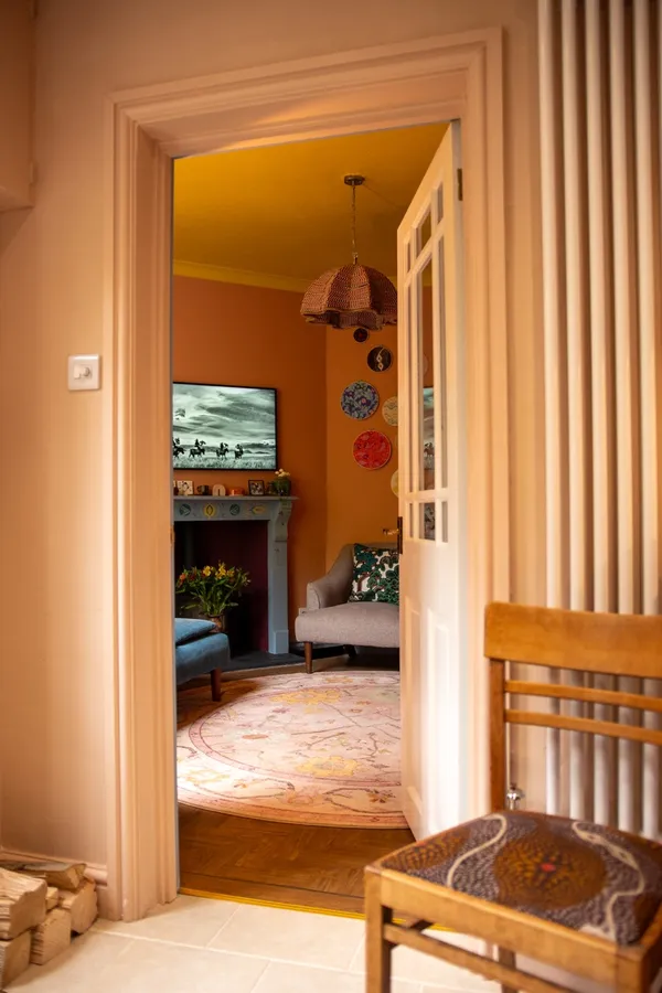 Kitchen threshold