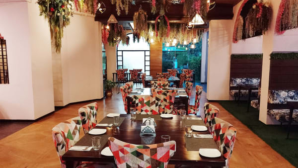 Samara - The World Cuisine Restaurant — Family restaurant in Palam Vihar, Gurugram, Delhi
