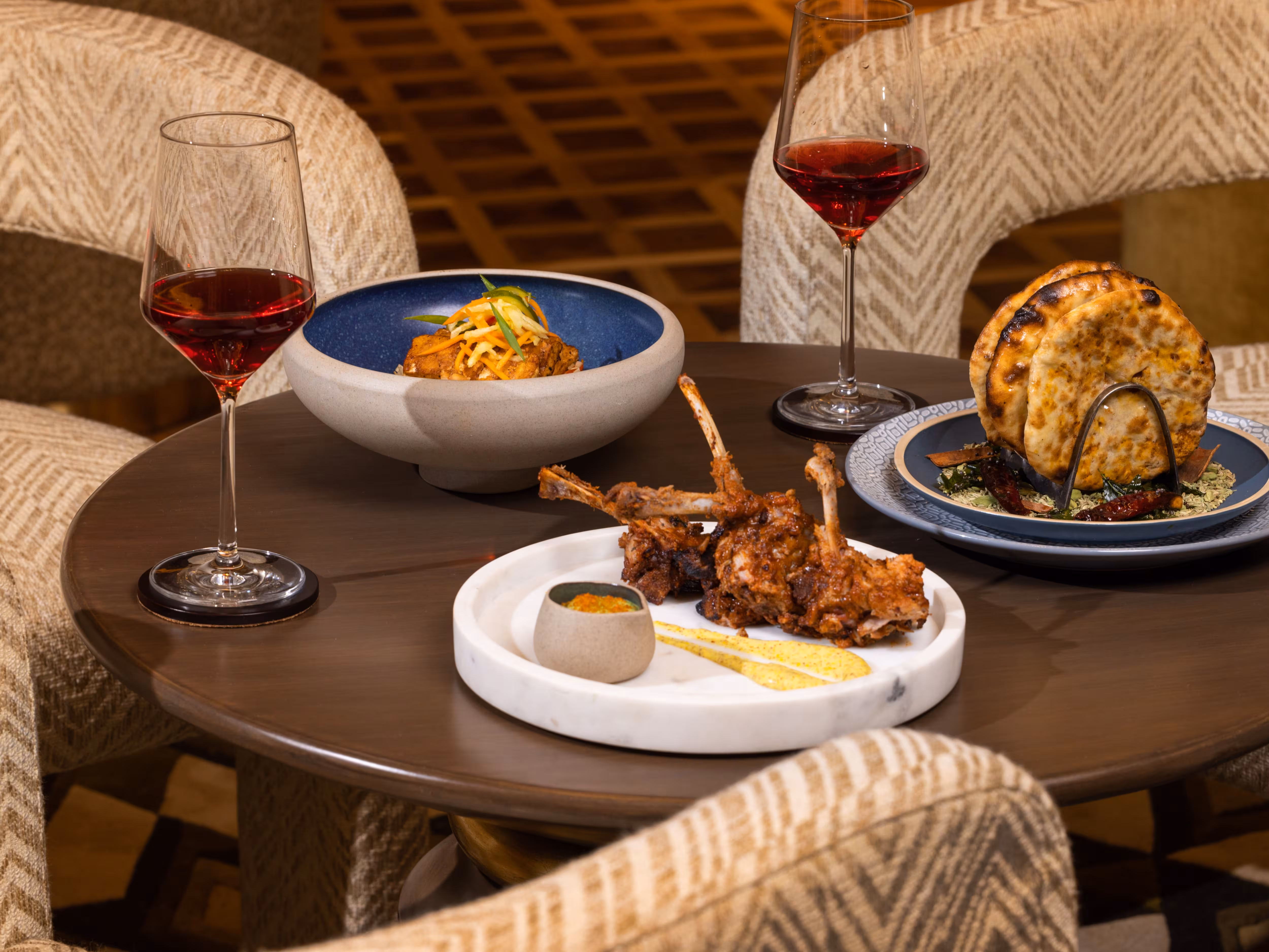 Emperor's Lounge - Taj Mahal New Delhi — Cafe restaurant in Mansingh Road, New Delhi, Delhi