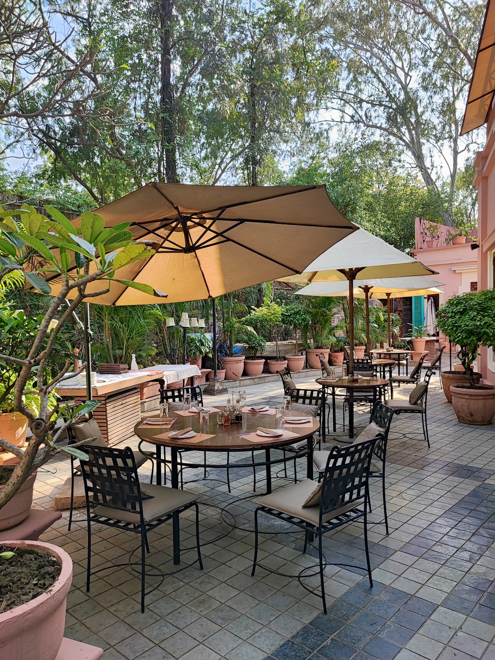 Tonino Ristorante — Italian restaurant in Mehrauli, New Delhi, Delhi