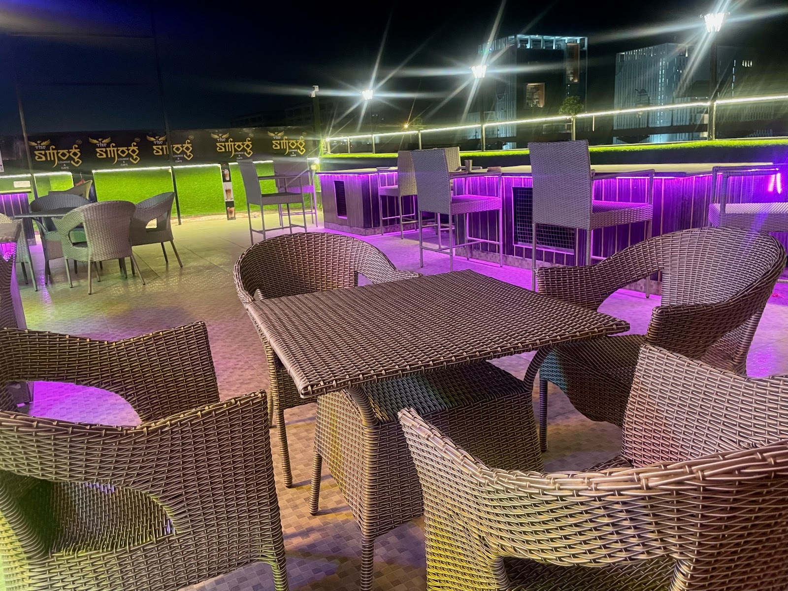 The Smog Lounge & Cafe — Restaurant restaurant in Sector 37, Faridabad, Delhi