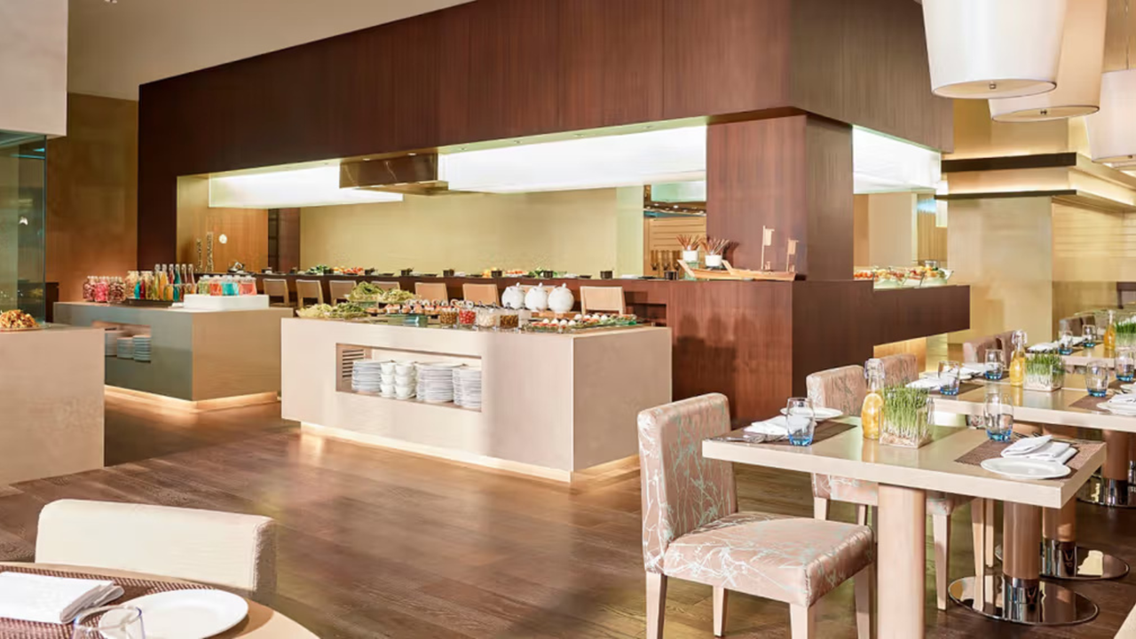 Creo - Vivanta New Delhi — Restaurant restaurant in Dwarka, New Delhi, Delhi