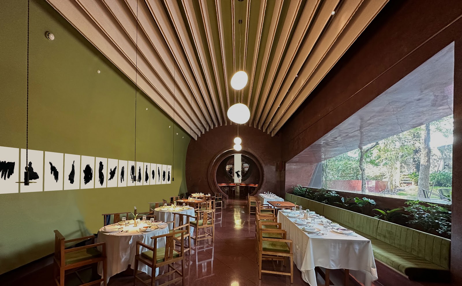 IAH Bar — Bar restaurant in Samalka, New Delhi, Delhi