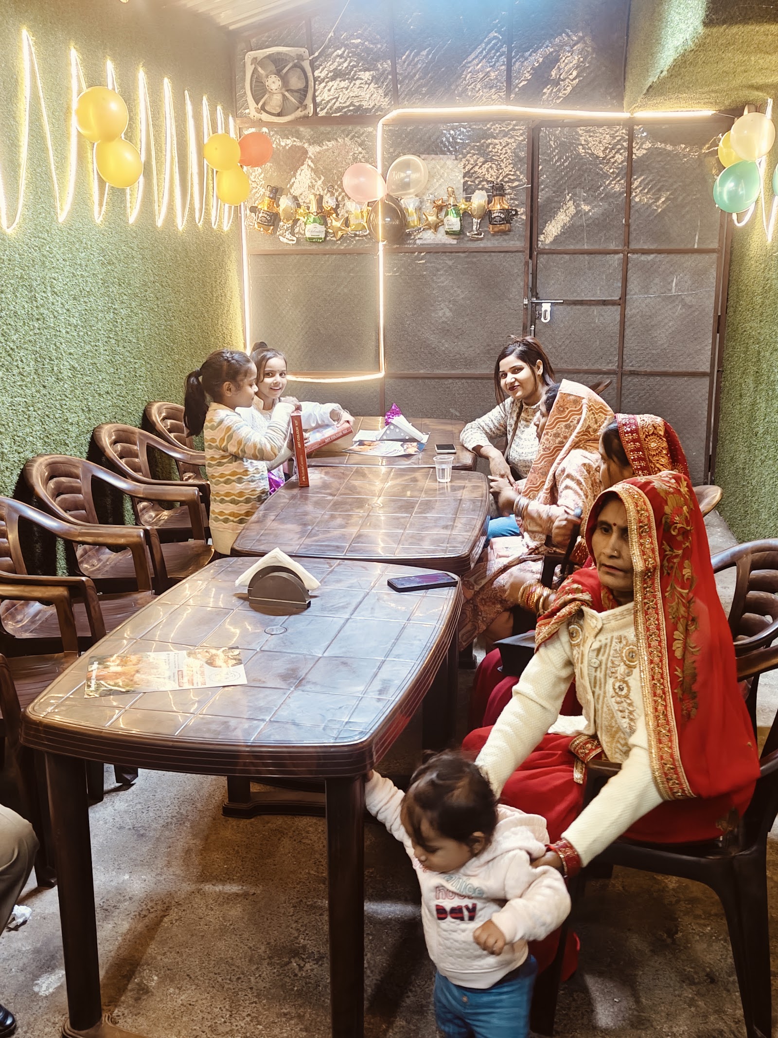 The Spice House — Restaurant restaurant in Alaknanda, New Delhi, Delhi