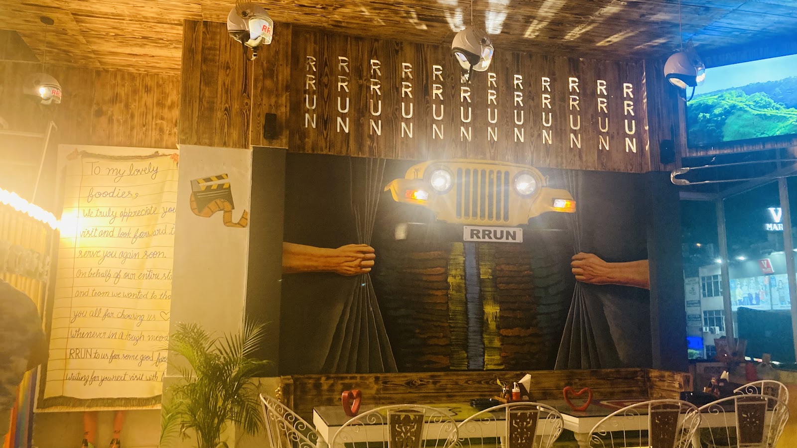Rrun cafe and restaurant — Restaurant restaurant in Dwarka, New Delhi, Delhi