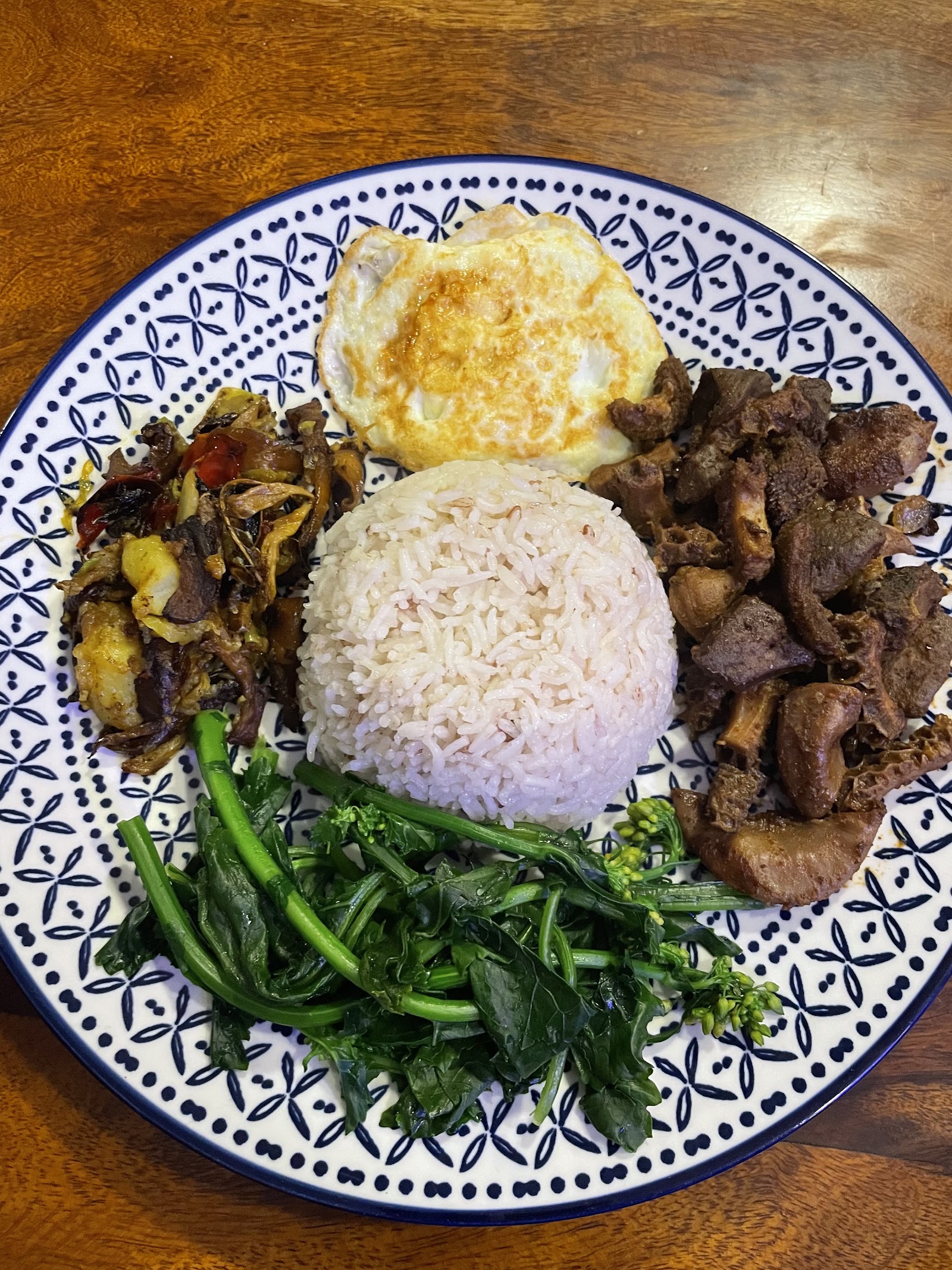 Shilloi Restaurant, Northeast, Naga Cuisine. — Indian restaurant in safdurjung enclave, New Delhi, Delhi