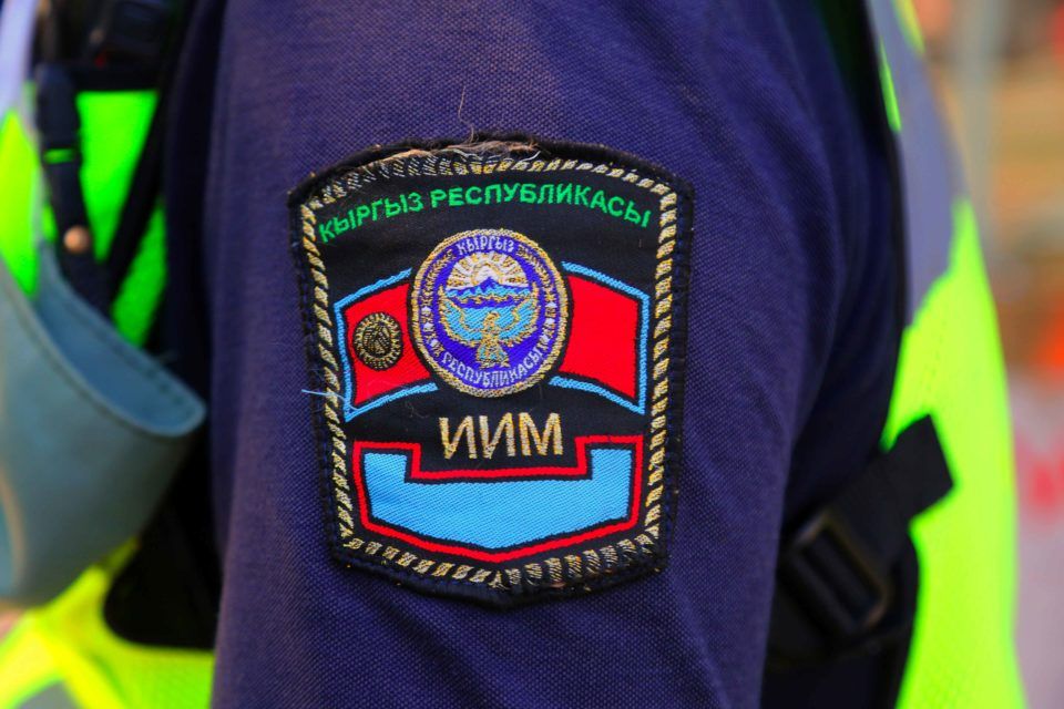 Бишкекте жашы жете электер арасында жол коопсуздугу боюнча рейд өттү