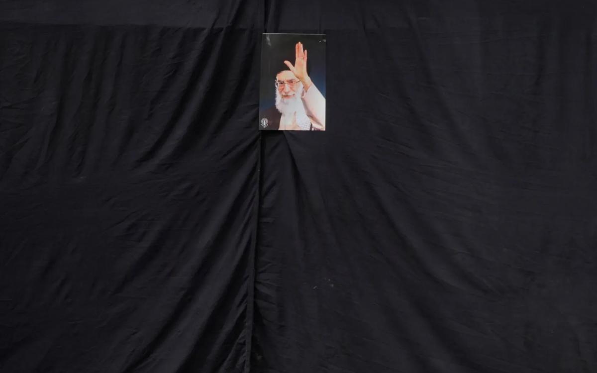 За три дня США и Израиль убили лидера Ирана и нанесли сильный ущерб военной инфраструктуре страны. Хватит ли этого для победы?