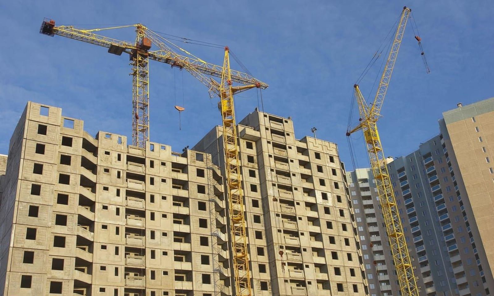 Үйлүү болууга шарт: мамлекет 4% ипотекалык батирлер курууда