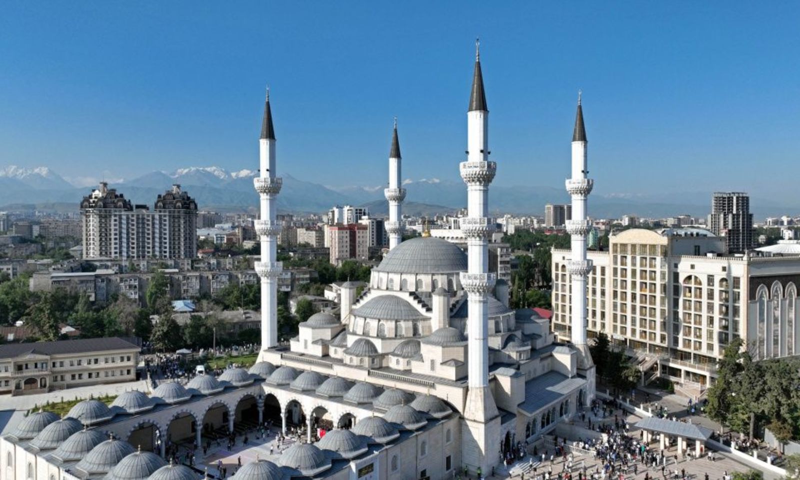 Кыргызстанда Орозо айт 20-март күнү белгиленет