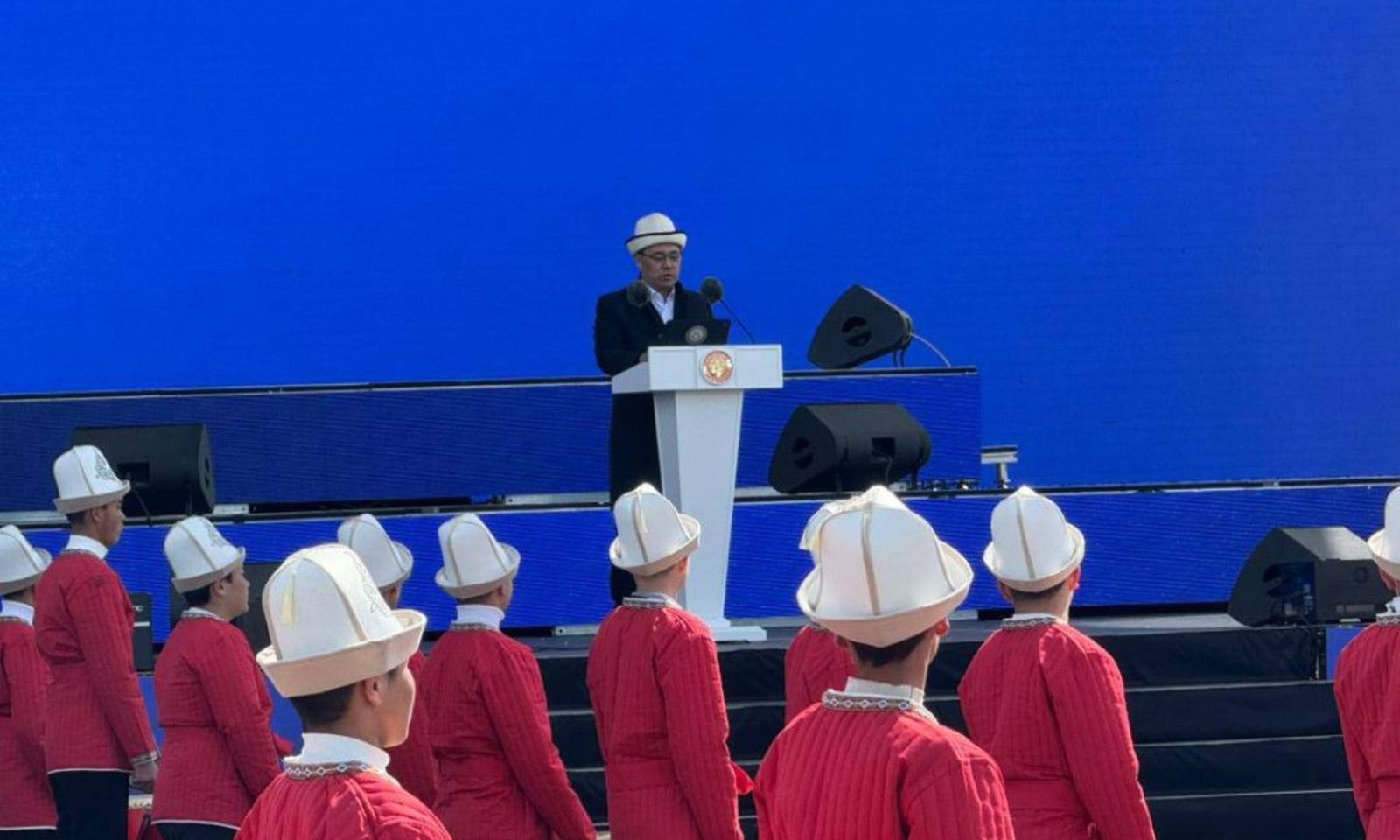 Садыр Жапаров Нооруз майрамында Нарындан чыккан атактуу инсандарды эскерди