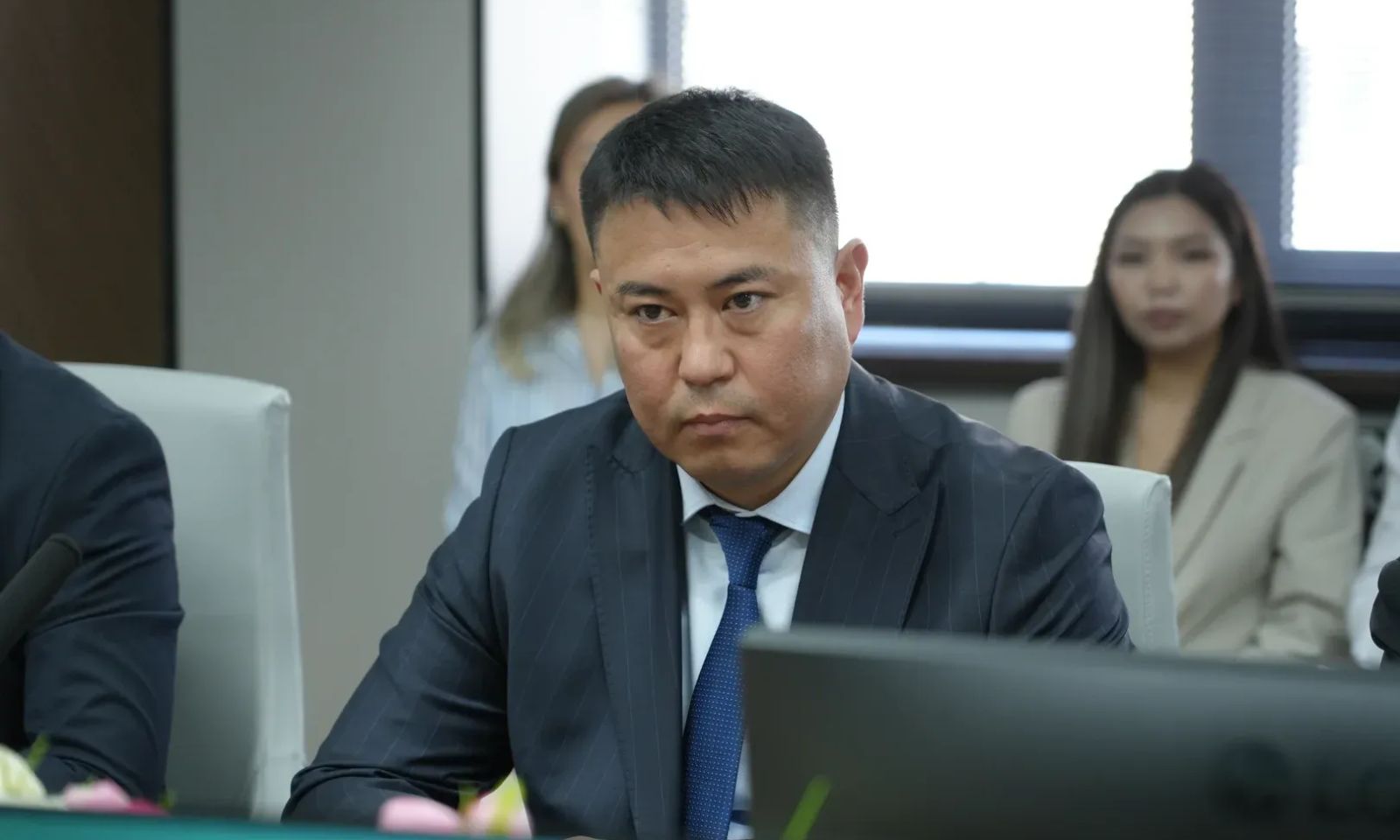 Илич Марсбек уулу министрдин биринчи орун басары болуп тааныштырылды