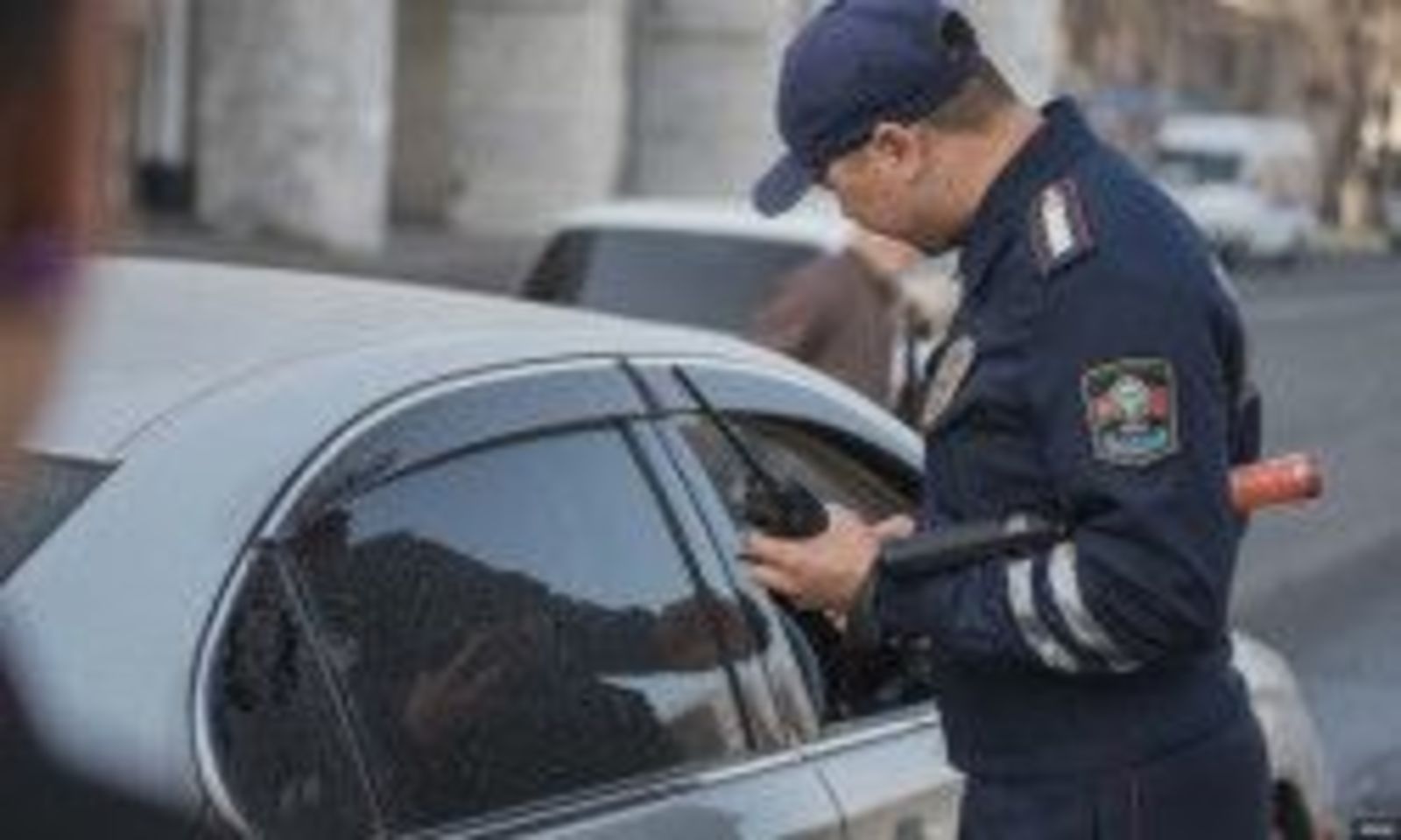 Эреже бузган айдоочуга 15 миң сом айып салынды