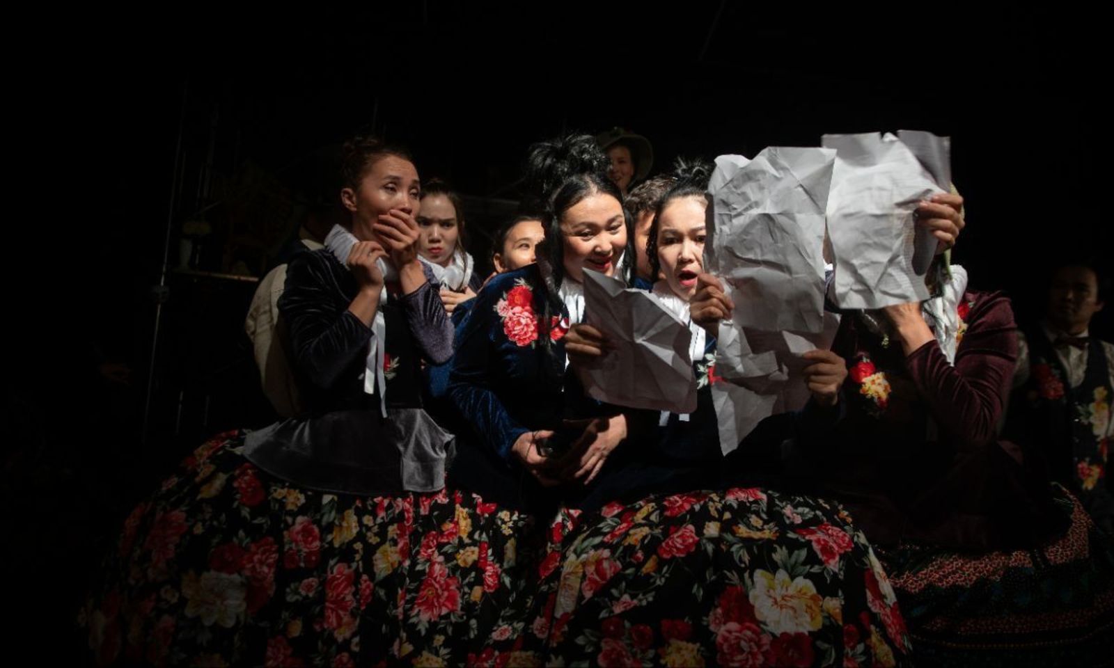 Бишкек театры эл аралык фестивалда Кыргызстанды көрсөтүүдө