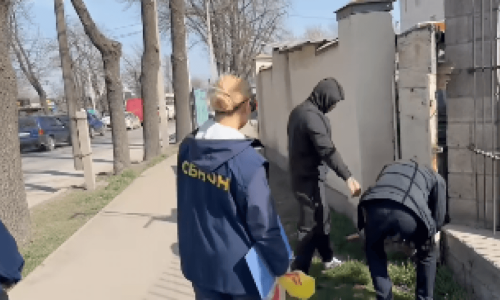 Бишкекте 14 жерге баңгизат катып жүргөндөр кармалды