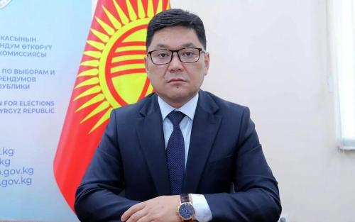 БШК Жаныбек Асанбековдун депутаттык ыйгарым укуктарын мөөнөтүнөн мурда токтотту