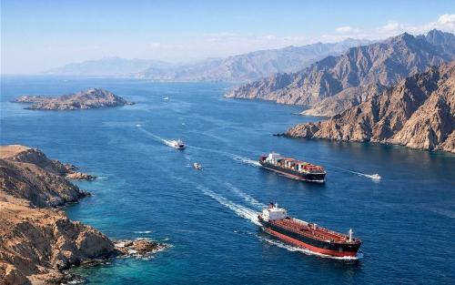 АКШ Ормуз кысыгын эл аралык башкарууга өткөрүүнү сунуштады