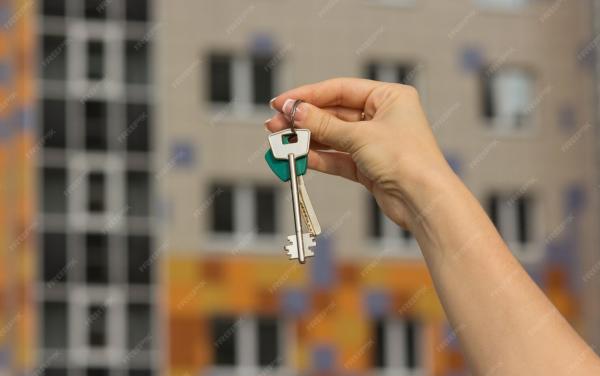 “Ижара акы абдан жогору”. Депутат Өмүрзаков батир маселесин көтөрдү