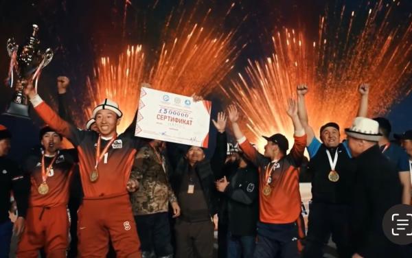 Нарындын “Намыс” командасы Нооруз майрамына арналган көк бөрү боюнча турнирдин Жогорку лигасында чемпион аталды