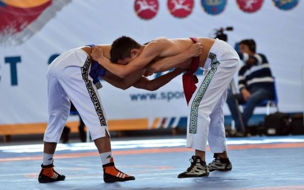 Бишкекте күрөш боюнча Азия чемпиондугу башталат 