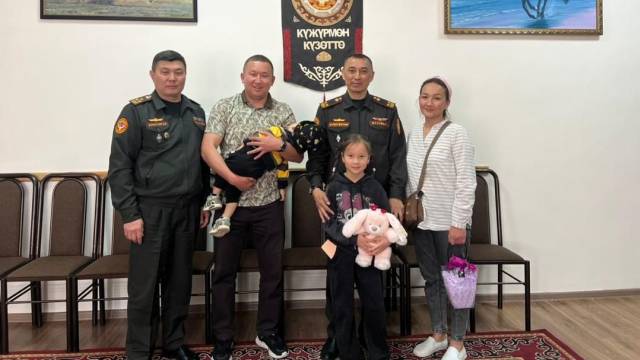 Тынч мезгилде да эрдикке орун бар: аскер кызматчысы өспүрүмдүн өмүрүн сактап калды