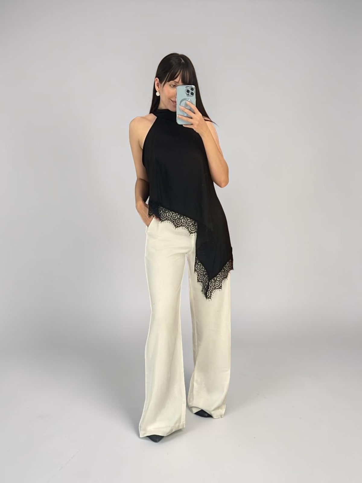CONJUNTO CALÇA NATA COM BLUSA FRENTE ÚNICA — foto 1