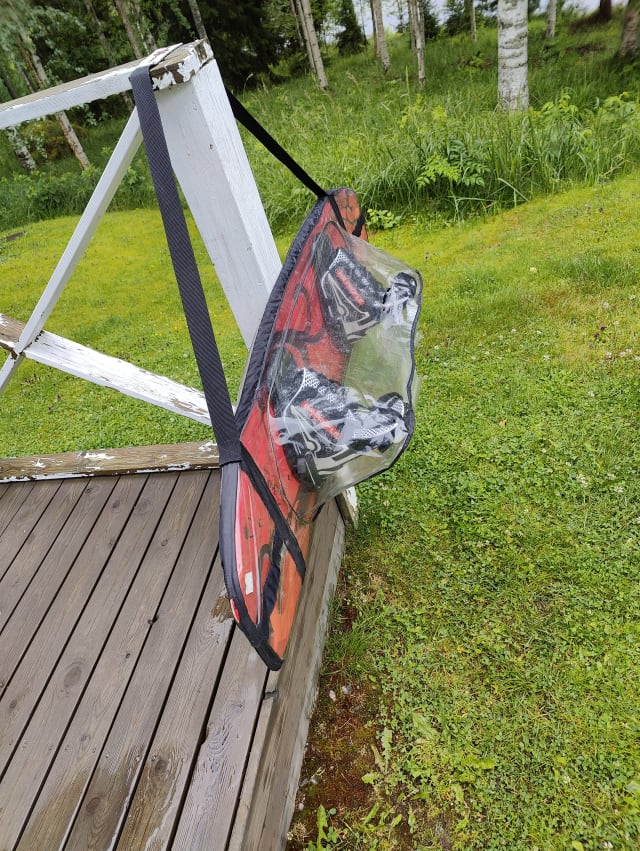 Wakeboard & vesisukset & polvilauta