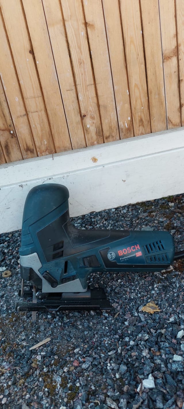 Bosch gst 90e Pistosaha 90mm puu max 500-3100rpm 650w  