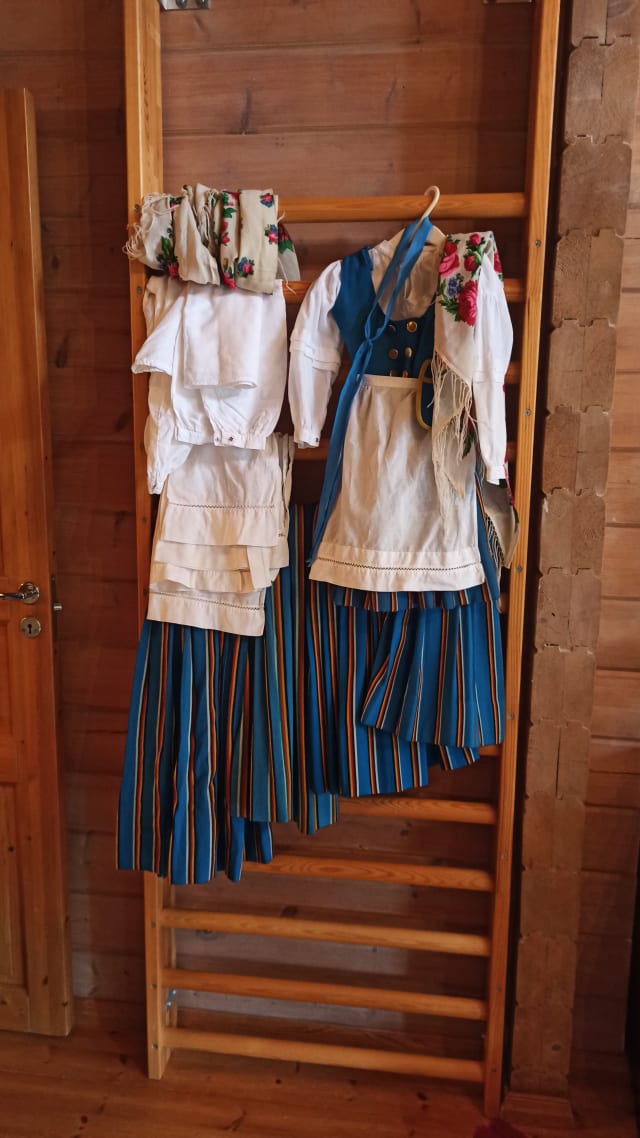 Munsalan kansallispuku lapselle (useita kokoja!)