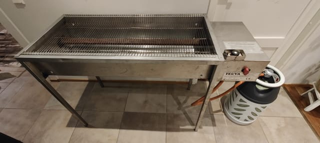 Teuvan kätevä makkaragrilli