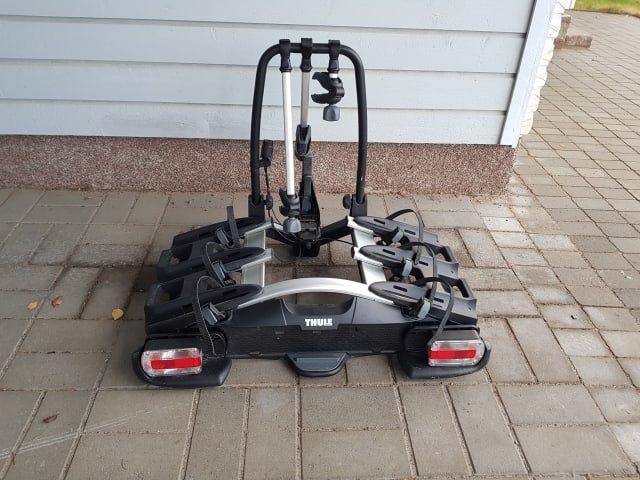 ThuleVeloCompact 3, pyöräteline 3/4:lle pyörälle myös fat.