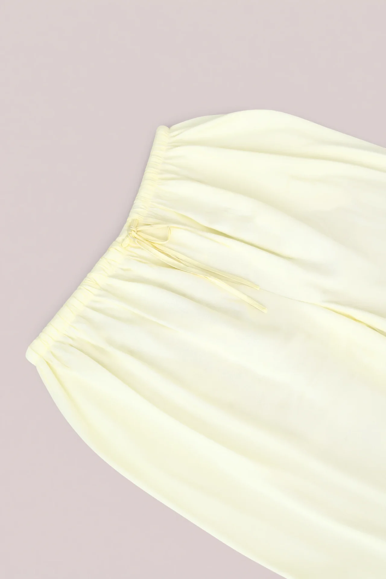 Airy Wide-Leg Trousers
