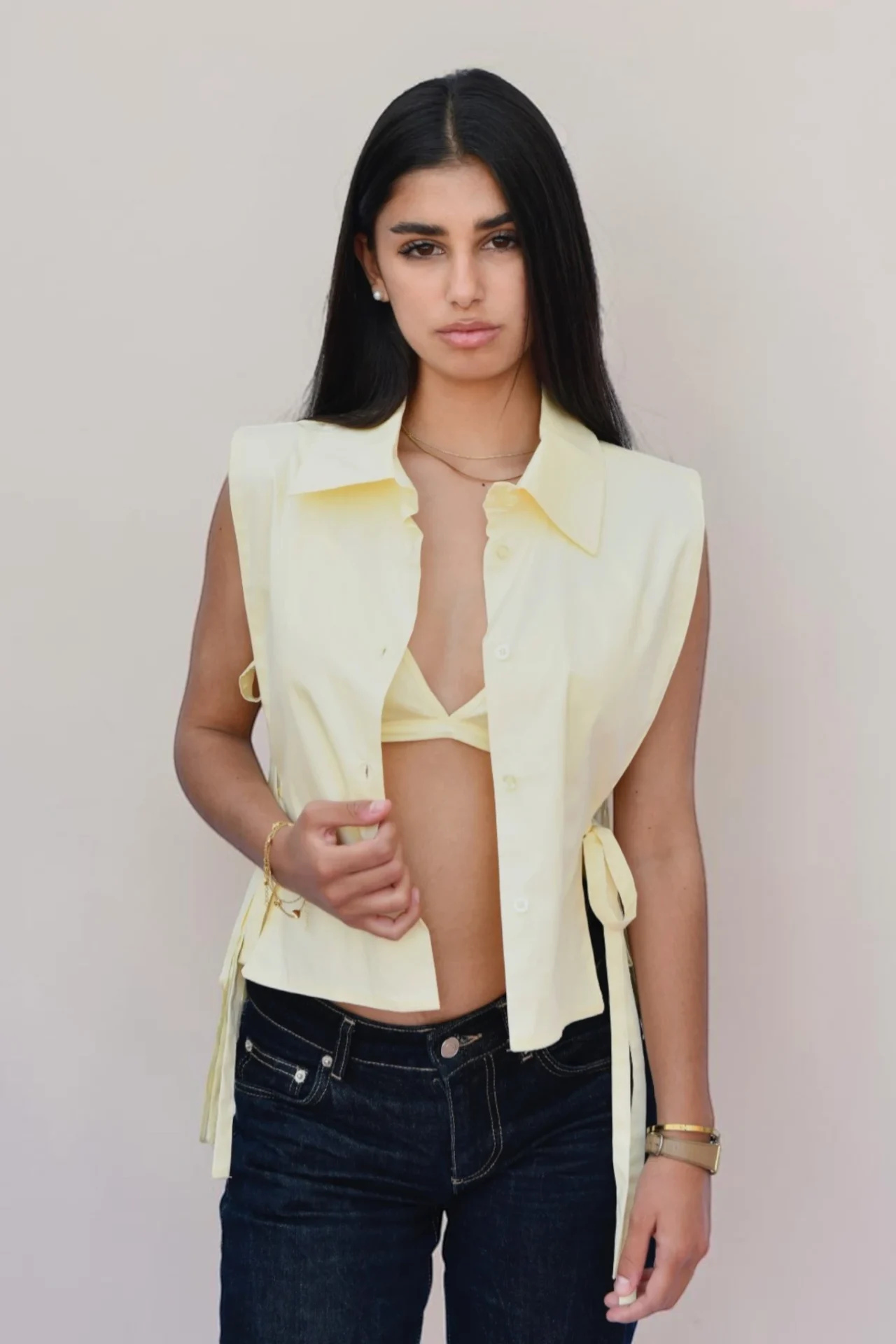 Tie-Side Sleeveless Shirt Set alternate view