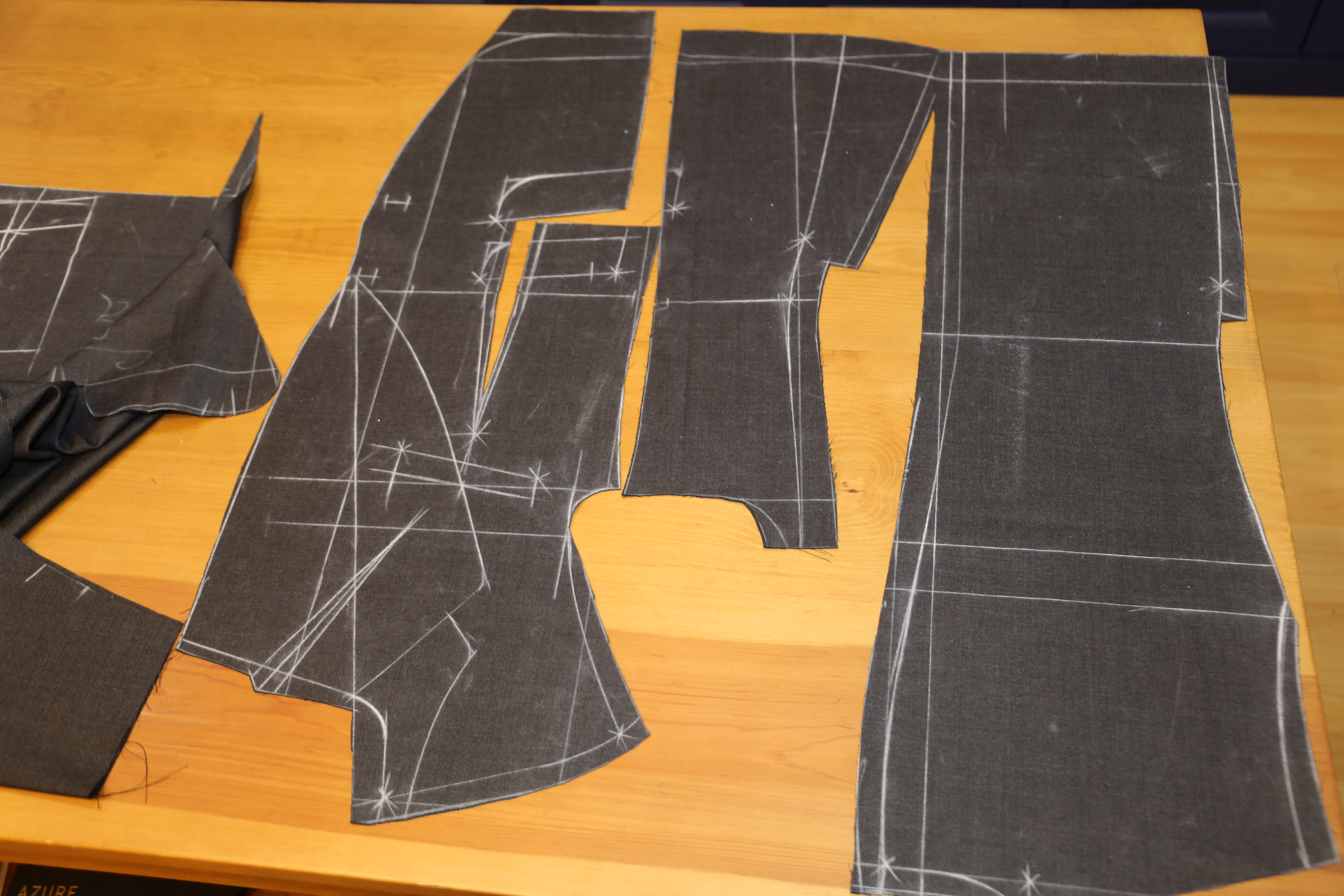 Crea tu Traje