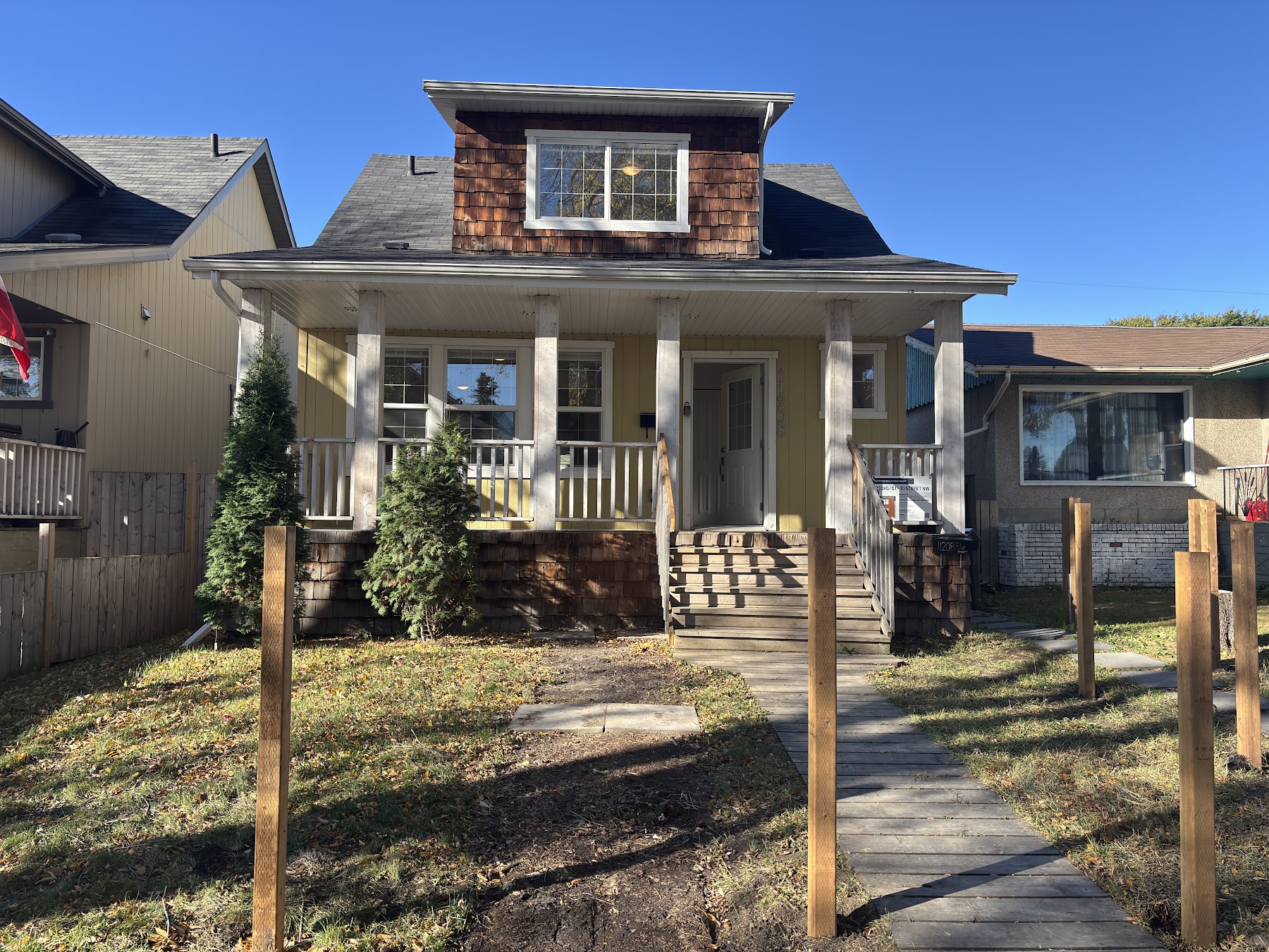 3 bed 2 bath Main Suites for rent at 11208 51 Street NW, Highlands, Edmonton
