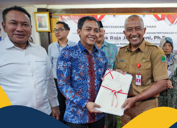 Selamatkan Setengah Triliun Aset Negara, Wamen ATR/Waka BPN Serahkan Sertipikat Tanah ke Pemkot Malang