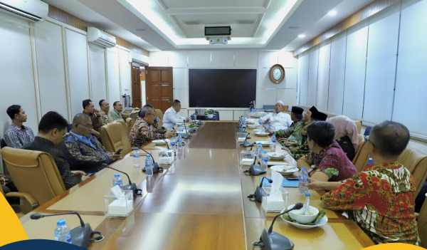 Rencanakan Agenda Kajian Rutin, Menteri Nusron Jamu Pengurus Masjid Kementerian ATR/BPN