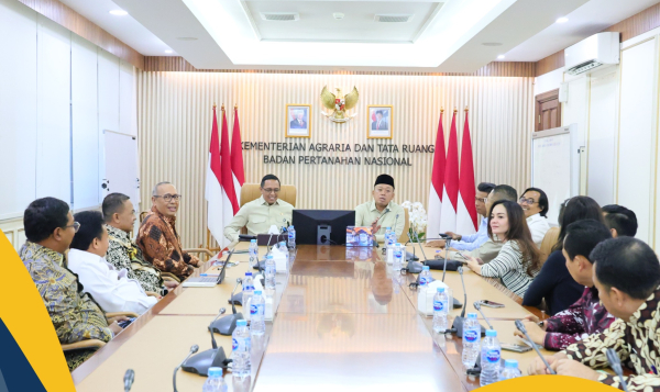 Kepala Biro Humas dan Sesditjen PHPT Imbau Masyarakat Alih Mediakan Sertipikat Analog Jadi Elektronik