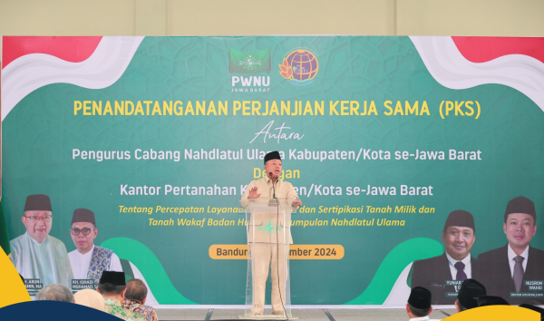 Saksikan Penandatanganan PKS antara Kantah dengan PCNU di Jabar, Menteri Nusron Dorong Sertipikasi Tanah Wakaf untuk Cegah Sengketa dan KonflikSaksikan Penandatanganan PKS antara Kantah dengan PCNU di Jabar, Menteri Nusron Dorong Sertipikasi Tanah Wakaf untuk Cegah Sengketa dan Konflik