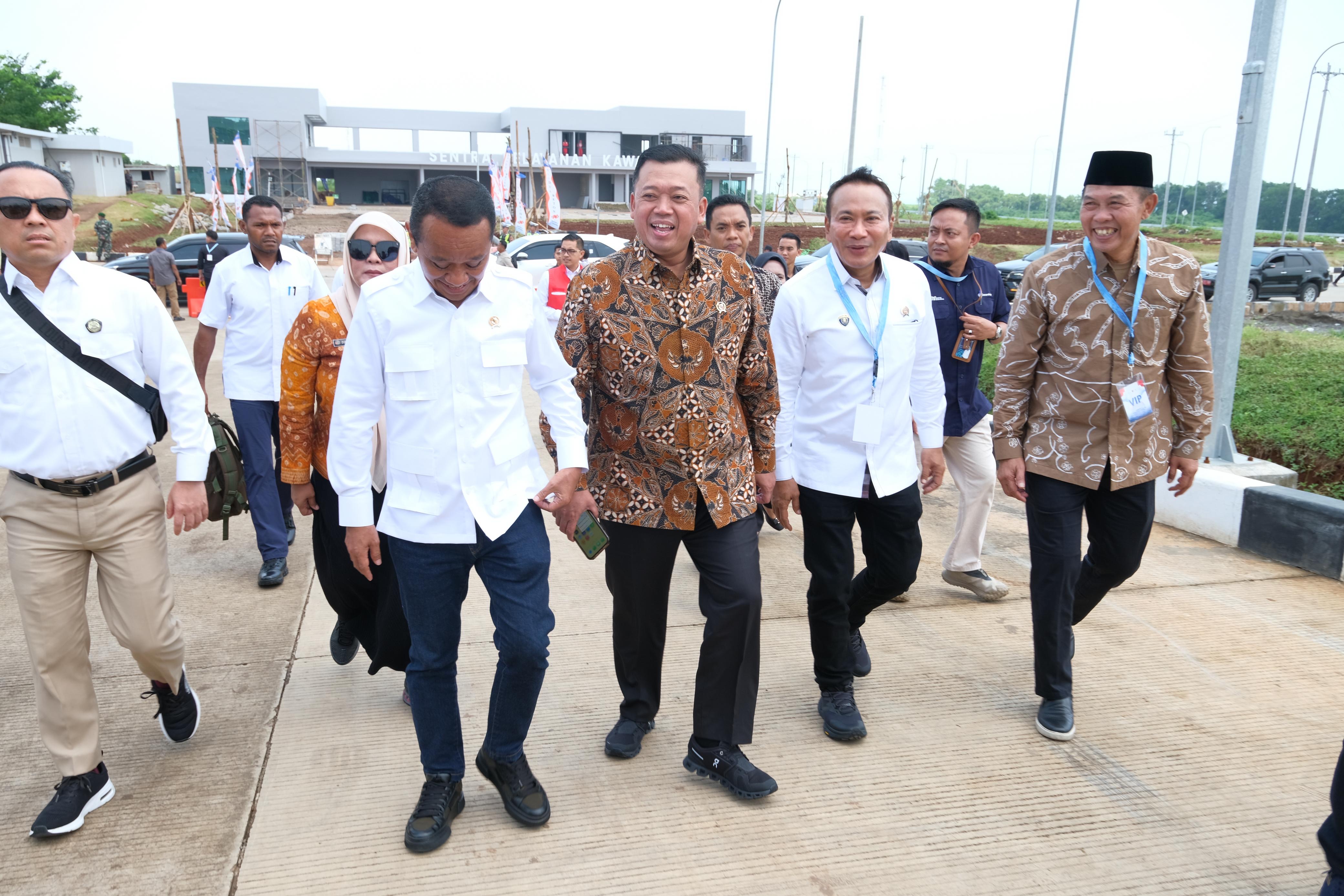 Menteri Nusron Dampingi Presiden Prabowo Resmikan Kawasan Ekonomi Khusus Industropolis Batang