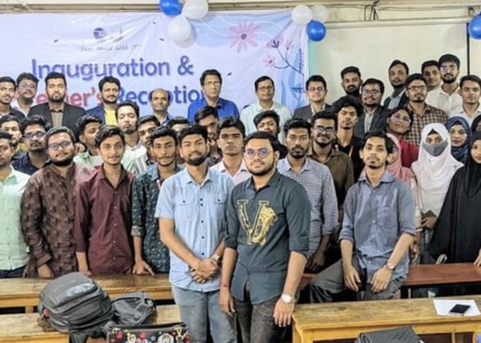 Legacy group photo 1