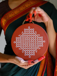 Sumati Terracotta Kolam Wall Plate-8"