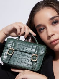 Green Colourblocked Vegan Leather Structured Hobo Bag With Quilted-Handheld Bag