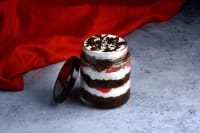Black forest jar cake