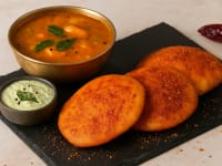 Gunpowder idli with coconut chutney